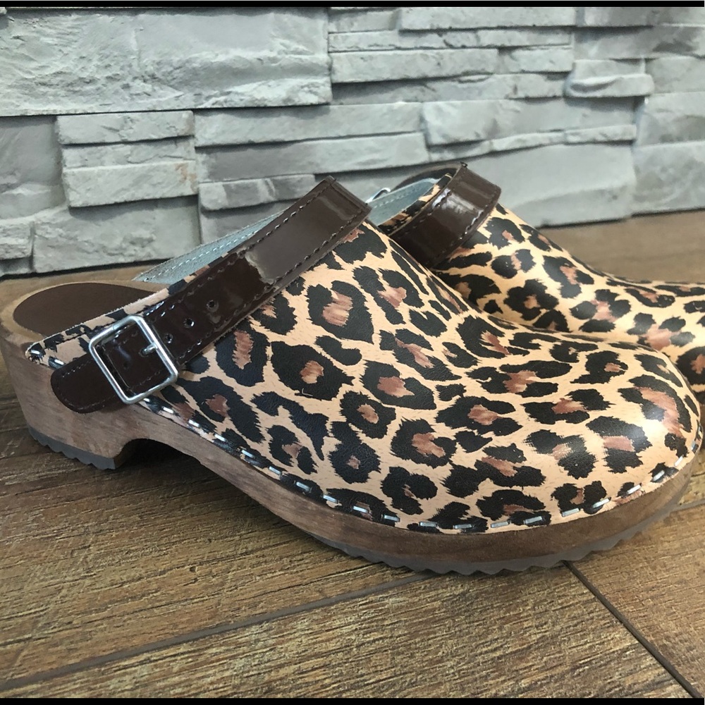 Vollsjo genuine leather Swedish clogs